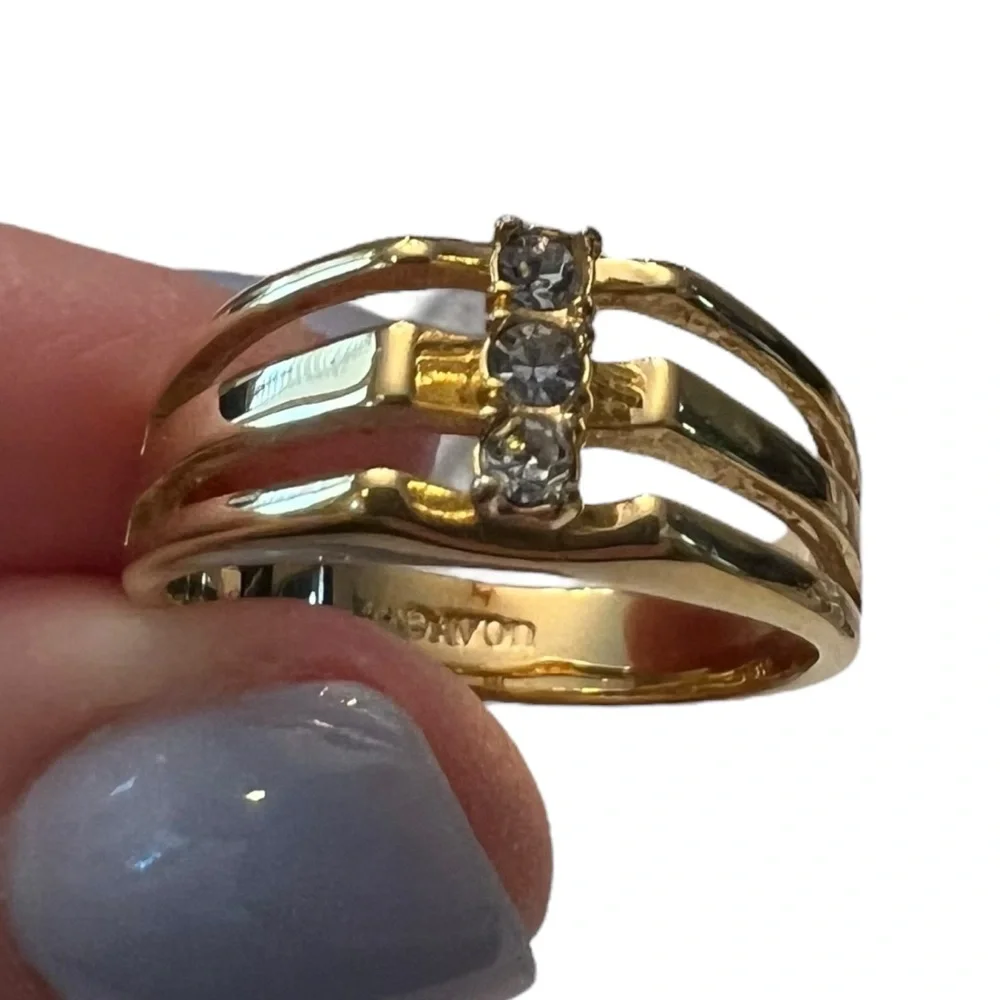 Vintage Triple Rhinestones Gold Tone Vented‎ Ring Size 7.75 Avon Classic Formal